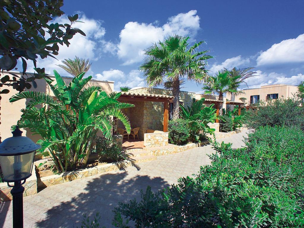 Oasis Hotel Residence Resort Lampedusa Room photo